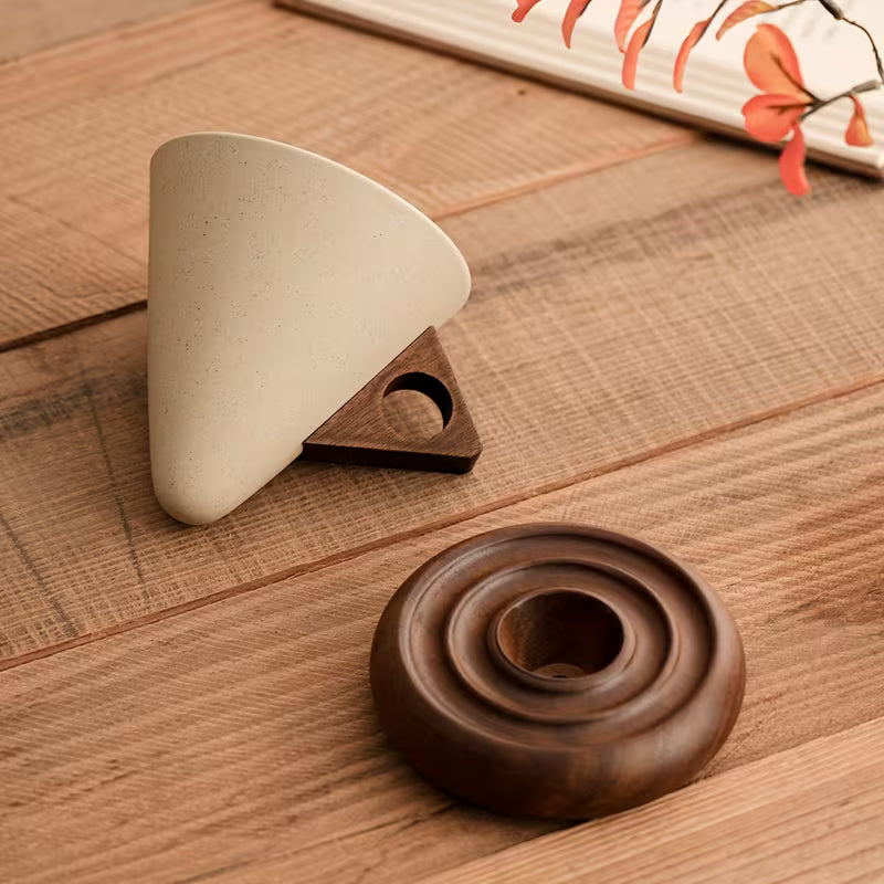 Vintage Ceramic Cup with Wooden Base – Coffee with Elegance